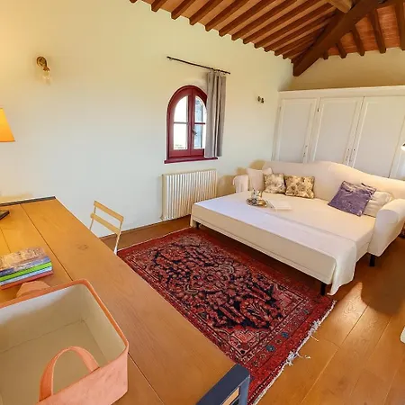 Semesterbostad La Torretta